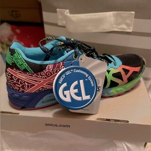 ASICS Gel Noosa Tri 9 Running Shoes Capri Blue Raspberry Lime